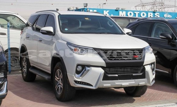 Buy Import Toyota Fortuner White Car in Import - Dubai in Batken Buy Import Toyota Fortuner White Car in Import - Dubai in Batken