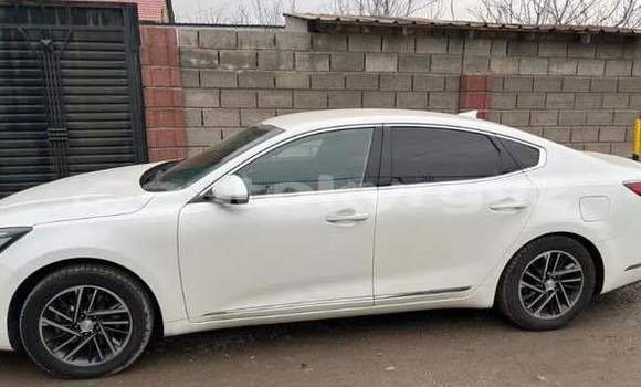 Buy Used Kia K7 White Car in Ak–Terek in Issyk-Kul Buy Used Kia K7 White Car in Ak–Terek in Issyk-Kul