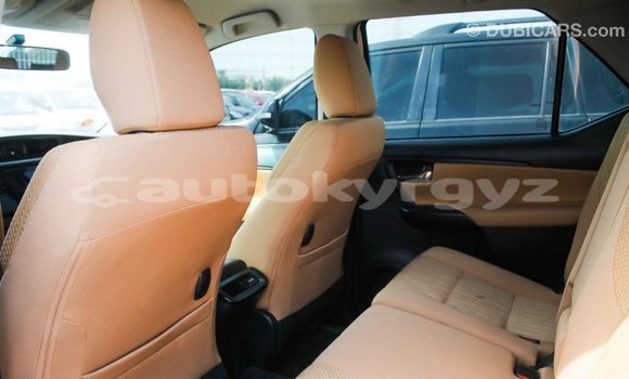 Buy Import Toyota Fortuner White Car in Import - Dubai in Batken Buy Import Toyota Fortuner White Car in Import - Dubai in Batken