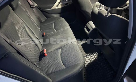 Buy Used Toyota Camry White Car in Balykchy in Issyk-Kul Buy Used Toyota Camry White Car in Balykchy in Issyk-Kul