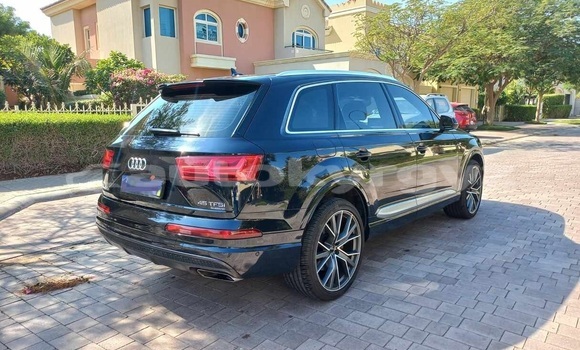 Buy Used Audi Q7 Blue Car in Bishkek in Bishkek Buy Used Audi Q7 Blue Car in Bishkek in Bishkek