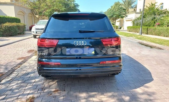 Buy Used Audi Q7 Blue Car in Bishkek in Bishkek Buy Used Audi Q7 Blue Car in Bishkek in Bishkek