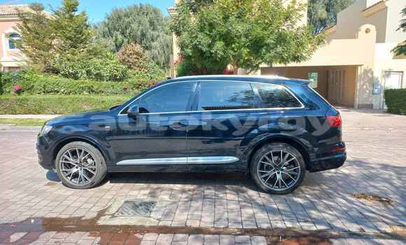 Buy Used Audi Q7 Blue Car in Bishkek in Bishkek Buy Used Audi Q7 Blue Car in Bishkek in Bishkek