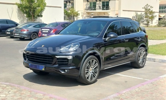 Buy Used Porsche Cayenne Black Car in Bishkek in Bishkek