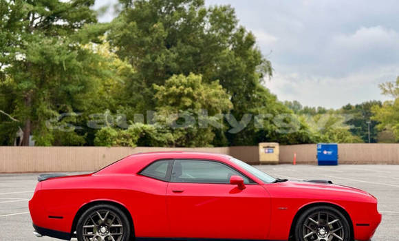 Buy Used Dodge Challenger Red Car in Bishkek in Bishkek Buy Used Dodge Challenger Red Car in Bishkek in Bishkek