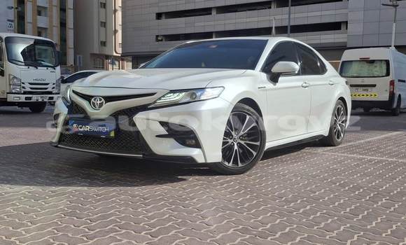 Buy Used Toyota Camry White Car in Bishkek in Bishkek Buy Used Toyota Camry White Car in Bishkek in Bishkek
