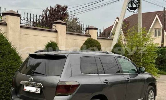 Buy Used Toyota Highlander Other Car in Balykchy in Issyk-Kul Buy Used Toyota Highlander Other Car in Balykchy in Issyk-Kul