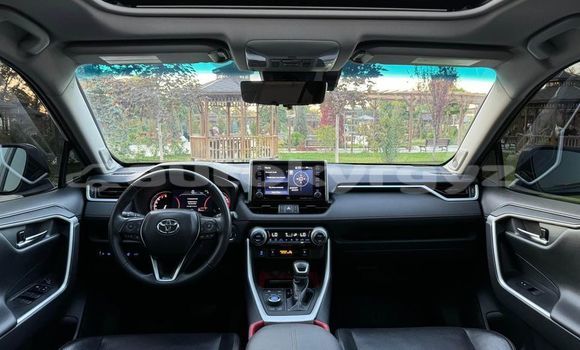 Buy Used Toyota RAV4 Black Car in Balykchy in Issyk-Kul Buy Used Toyota RAV4 Black Car in Balykchy in Issyk-Kul