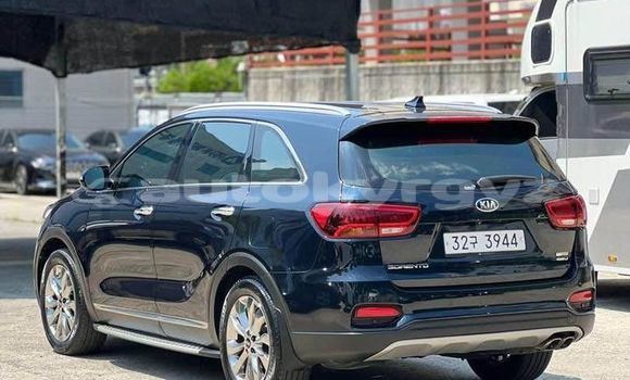 Buy Used Kia Sorento Black Car in Balykchy in Issyk-Kul Buy Used Kia Sorento Black Car in Balykchy in Issyk-Kul
