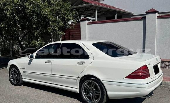 Buy Used Mercedes-Benz 230 White Car in Balykchy in Issyk-Kul Buy Used Mercedes-Benz 230 White Car in Balykchy in Issyk-Kul