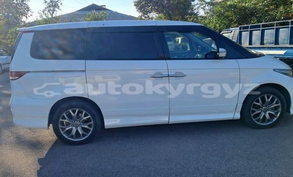 Buy Used Honda Elysion White Car in Balykchy in Issyk-Kul Buy Used Honda Elysion White Car in Balykchy in Issyk-Kul