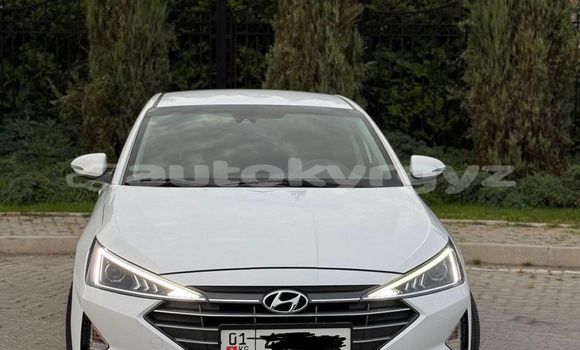 Buy Used Hyundai Avante White Car in Balykchy in Issyk-Kul Buy Used Hyundai Avante White Car in Balykchy in Issyk-Kul