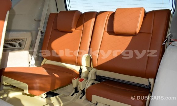 Buy Import Toyota Prado White Car in Import - Dubai in Batken Buy Import Toyota Prado White Car in Import - Dubai in Batken