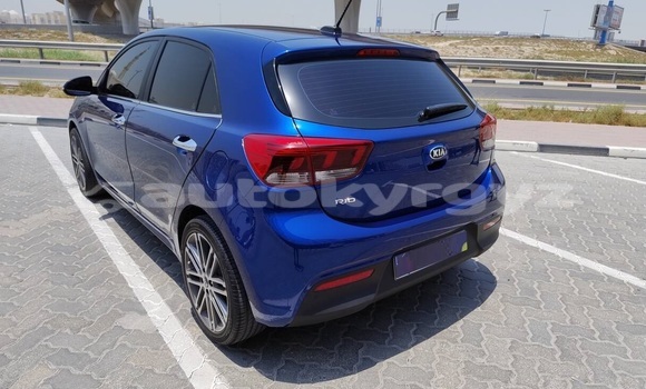 Buy Used Kia Rio Blue Car in Bishkek in Bishkek Buy Used Kia Rio Blue Car in Bishkek in Bishkek