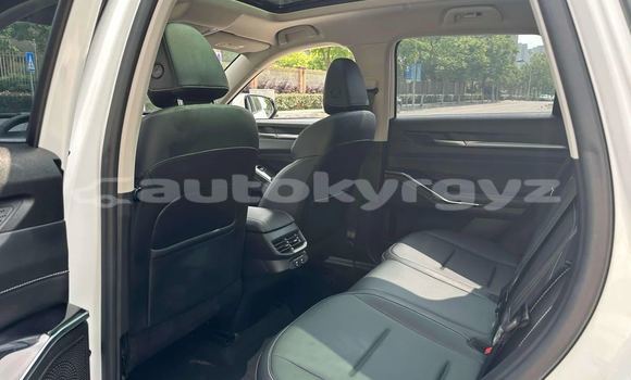 Buy New Haval H6 White Car in Bishkek in Bishkek Buy New Haval H6 White Car in Bishkek in Bishkek