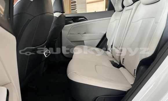 Buy New Kia Sportage White Car in Bishkek in Bishkek Buy New Kia Sportage White Car in Bishkek in Bishkek