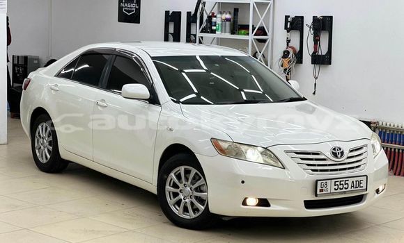 Buy Used Toyota Camry White Car in Balykchy in Issyk-Kul Buy Used Toyota Camry White Car in Balykchy in Issyk-Kul