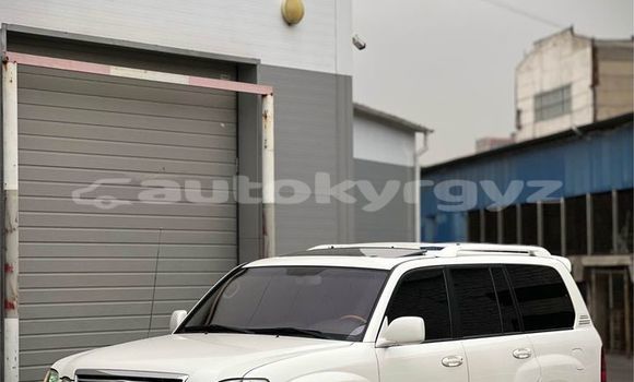 Buy Used Lexus LX 450 White Car in Balykchy in Issyk-Kul Buy Used Lexus LX 450 White Car in Balykchy in Issyk-Kul