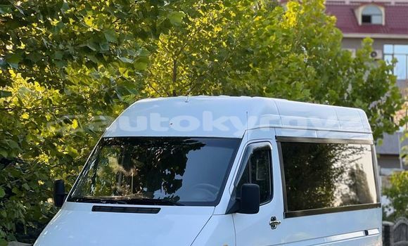 Buy Used Mercedes-Benz Maybach S-klasse White Car in Ananyevo in Issyk-Kul Buy Used Mercedes-Benz Maybach S-klasse White Car in Ananyevo in Issyk-Kul