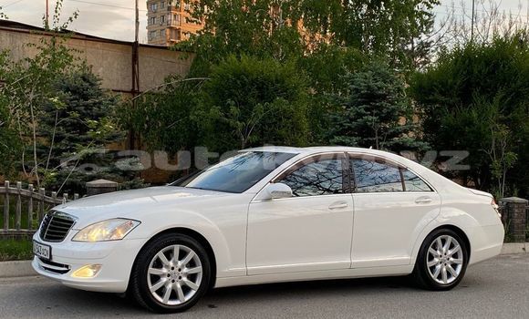Buy Used Mercedes-Benz W100 White Car in At–Bashi in Naryn Buy Used Mercedes-Benz W100 White Car in At–Bashi in Naryn