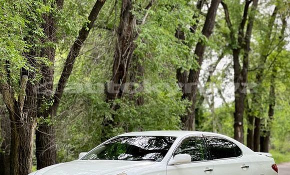 Buy Used Hyundai Centennial White Car in Ananyevo in Issyk-Kul