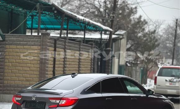 Buy Used Honda Accord Black Car in Barskoon in Issyk-Kul Buy Used Honda Accord Black Car in Barskoon in Issyk-Kul