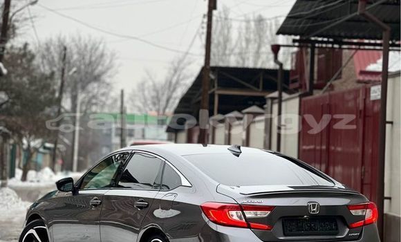 Buy Used Honda Accord Black Car in Barskoon in Issyk-Kul Buy Used Honda Accord Black Car in Barskoon in Issyk-Kul