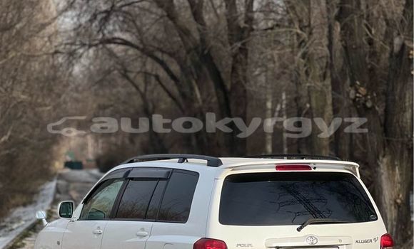 Buy Used Toyota Kluger White Car in Chaldovar in Chui Buy Used Toyota Kluger White Car in Chaldovar in Chui