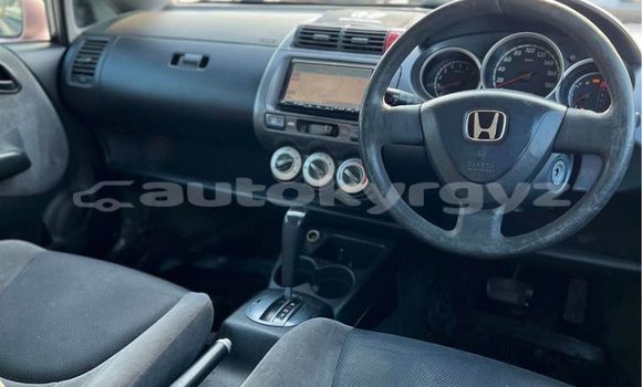 Buy Used Honda FIT Black Car in Barskoon in Issyk-Kul Buy Used Honda FIT Black Car in Barskoon in Issyk-Kul