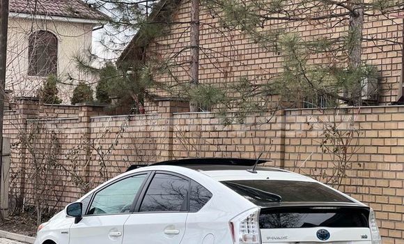 Buy Used Toyota Prius White Car in Ananyevo in Issyk-Kul Buy Used Toyota Prius White Car in Ananyevo in Issyk-Kul