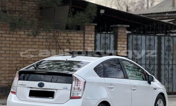 Buy Used Toyota Prius White Car in Ananyevo in Issyk-Kul Buy Used Toyota Prius White Car in Ananyevo in Issyk-Kul