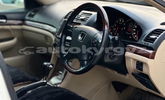 Buy Used Honda Inspire White Car in Balykchy in Issyk-Kul Buy Used Honda Inspire White Car in Balykchy in Issyk-Kul