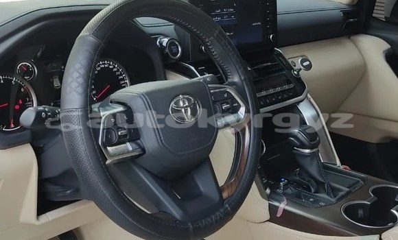 Buy Used Toyota Land Cruiser White Car in Ala Buka in Jalal-Abad Buy Used Toyota Land Cruiser White Car in Ala Buka in Jalal-Abad