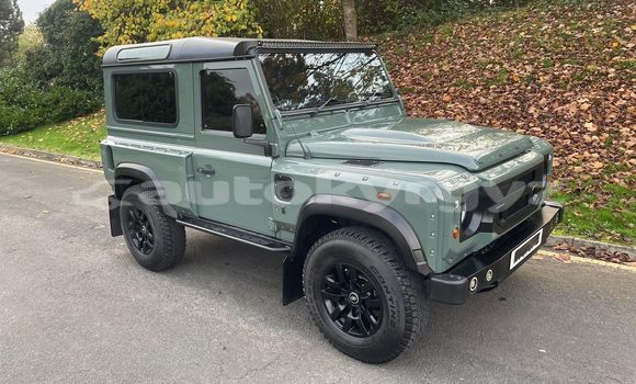 Buy Used Land Rover Defender Green Car in Bishkek in Bishkek Buy Used Land Rover Defender Green Car in Bishkek in Bishkek