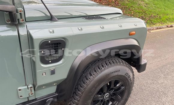 Buy Used Land Rover Defender Green Car in Bishkek in Bishkek Buy Used Land Rover Defender Green Car in Bishkek in Bishkek