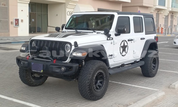 Buy Used Jeep Wrangler White Car in Bishkek in Bishkek