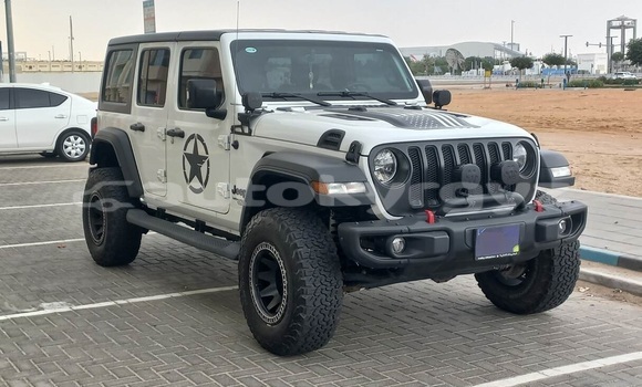 Buy Used Jeep Wrangler White Car in Bishkek in Bishkek Buy Used Jeep Wrangler White Car in Bishkek in Bishkek