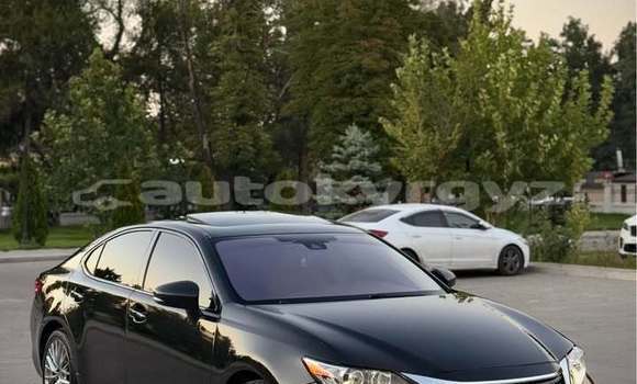 Buy Used Lexus ES 300 Black Car in Bishkek in Bishkek
