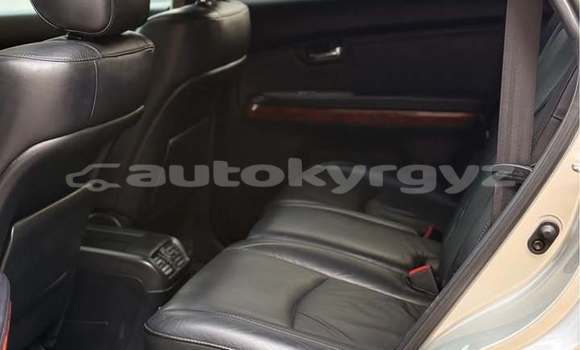 Buy Used Lexus RX 330 White Car in Bishkek in Bishkek Buy Used Lexus RX 330 White Car in Bishkek in Bishkek