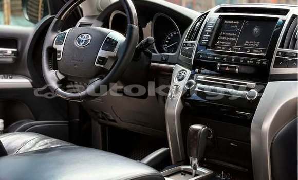 Buy Used Toyota Land Cruiser Black Car in Bishkek in Bishkek Buy Used Toyota Land Cruiser Black Car in Bishkek in Bishkek