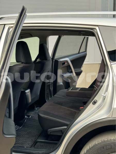 Big with watermark toyota rav4 bishkek bishkek 5364