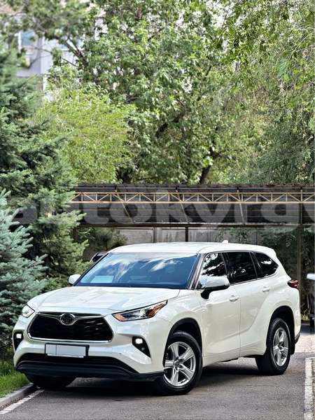 Big with watermark toyota highlander bishkek bishkek 5369