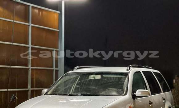 Buy Used Volkswagen Golf White Car in Bishkek in Bishkek