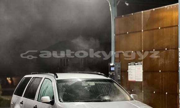 Buy Used Volkswagen Golf White Car in Bishkek in Bishkek Buy Used Volkswagen Golf White Car in Bishkek in Bishkek