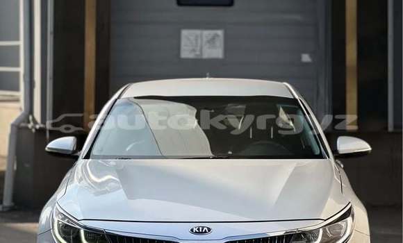 Buy Used Kia K5 White Car in Bishkek in Bishkek Buy Used Kia K5 White Car in Bishkek in Bishkek