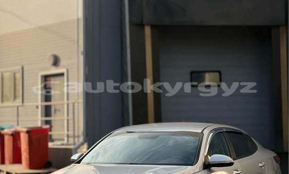 Buy Used Kia K5 White Car in Bishkek in Bishkek Buy Used Kia K5 White Car in Bishkek in Bishkek