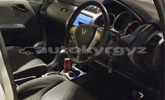 Buy Used Honda FIT Other Car in Bishkek in Bishkek Buy Used Honda FIT Other Car in Bishkek in Bishkek