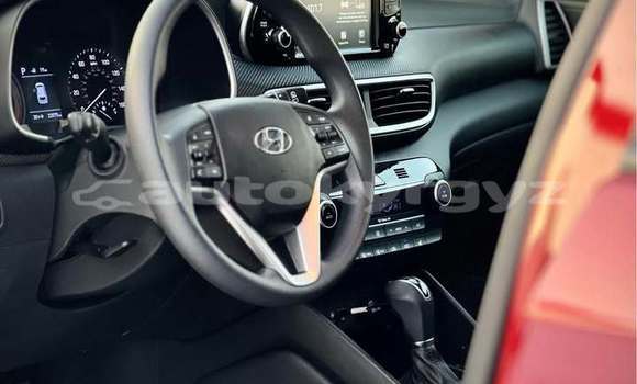 Buy Used Hyundai Tucson Red Car in Bishkek in Bishkek Buy Used Hyundai Tucson Red Car in Bishkek in Bishkek