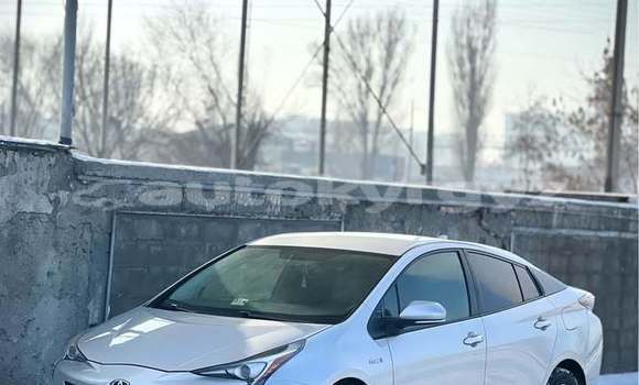 Buy Used Toyota Prius Other Car in Bishkek in Bishkek