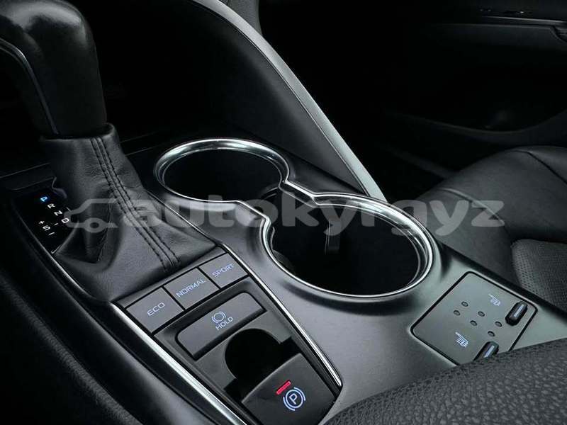 Big with watermark toyota camry bishkek bishkek 5389